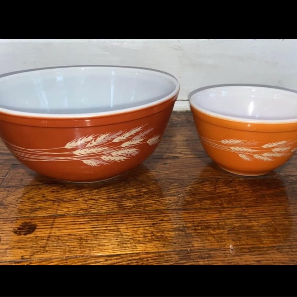 Pyrex Orange Mixing Bowl ONLY 403 (larger)